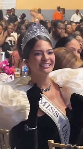 Felicidades Raynae Myers, fue coronada Miss Universo Turcas y Caicos 2024 #MissUniverse #turksandcaicosislands #missuniversetci #latinqueen LATÍN QUEEN | LATÍN QUEEN