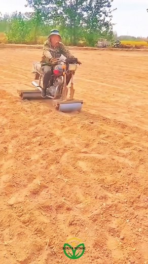 Modifikasi Sepeda Jadi Alat Pertanian #modifikasi #pertanian #virals #reelsfacebook #fyp | Berita Petani