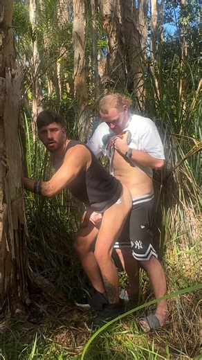 RT @ivorossixxx: Versatile stud 🔥 Wild in the woods or deep on the couch with a hot guy, massive cock & juicy ass. Insane chemistry = mind-…