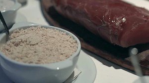 délicieux repas et boissons sur table : vidéo de stock (100 % libre de droit) 3530648117 | Shutterstock