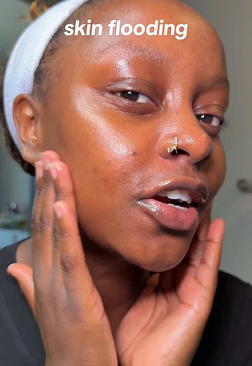 Unlock Ultra Hydrated Skin with Skin Flooding Techniques
