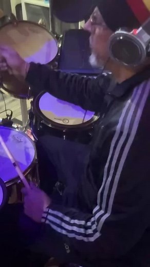 Dedicated to my favourite Bollywood actor dharmendra , your music n sound tracks is one of the reasons the Bollywood music industry is surviving. May your soul rest in peace WAHGURU JI 🙏🏿 | Blonky Bains