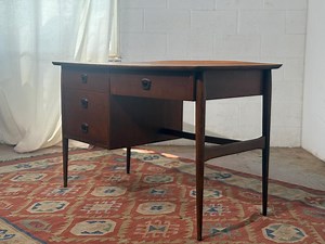 Mid-century Modern Bassett Walnut Desk - Etsy