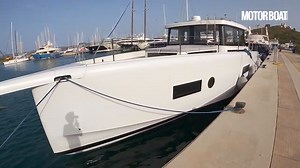 10K views · 80 reactions | Alex Smith gets behind the wheel of the Omikron OT60, an ultra-refined sailboat-inspired super cruiser. Omikron OT60 specifications: LOA: 60ft 5in (18.41m) Beam: 19ft 11in (6.06m) Engines: twin 150-250hp Yanmar diesels on shafts Top speed: 16 knots | Motor Boat & Yachting | Facebook