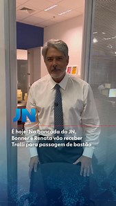 11K views · 3K reactions | A noite de hoje vai ficar para a história ✨ Às 20h30 desta sexta (31), @realwbonner e @renatavasconcellosoficial recebem @cesartralli na bancada do #JornalNacional. ✨ A edição de hoje marca a passagem de bastão para o novo âncora do #JN, que assume a partir de segunda (3). Os três já estão na redação, afinando os últimos detalhes para uma noite que promete ser emocionante! 凉 Bora ? | Rede Clube | Facebook