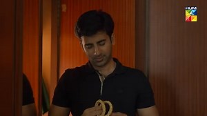 244K views · 6.5K reactions | Shakeel Ki Chori Pakri Gayi Mohabbat Reza Reza | Best Scene #MohabbatRezaReza Watch Daily At 8:10PM Drama Lovers | Drama Lovers | Facebook