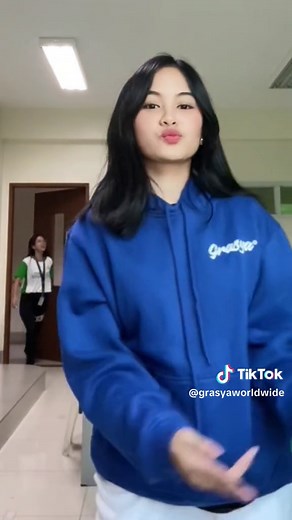 Mitz Chesca Cum Tribute Video Compilation