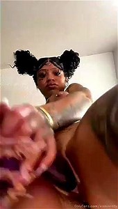 Tatted big ass mami goes wild