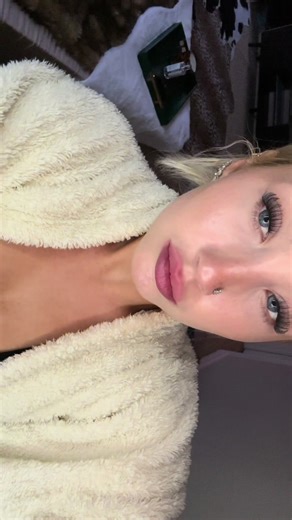 Experience the Best Lip Plumper That Works!