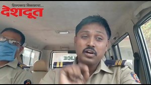 आता तरी भांडण तंटा सोडाना कारण आता आलाय कोरोना पोलीस नाईक अभिजीत अभिमान गाटे, सोलापूर ग्रामीण यांची कोरोनावर कविता होतेय व्हायरल | Deshdoot