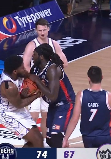 NBL25 Highlight: Harrell vs. Oliver Ball Protection Skills