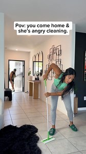 When a women is angry cleaning you get out of her way. PERIOD. 💀💀💀 #couplescomedy #cleaning #girlsbelike #wifelife #relationships #cleanhouse #cleaningtips #reaction #cleaningreels #cleanhumor #couplehumor #latinasbelike | Love So Real