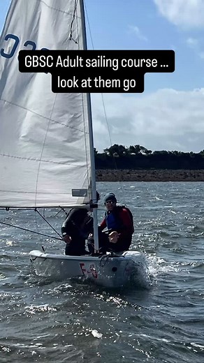 Fabulous conditions for this weekends adult sailing course, & look at these new sailors go … brilliant, with instructor Robert Donnelly encouraging them every step of the way. #oranmore #galway #sailing #dinghies #galwaybaysailingclub #renvillepark #galwaycity #heroutdoors #heroutdoorsweek | Galway Bay Sailing Club
