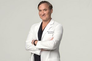 Exclusive | Why Dr. Terry Dubrow is seeing more patients for eye surgery procedures amid coronavirus