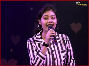 Ki Kore Toke Bolbo || Rangbaaz || Dev, Koel || Arijit Singh || Jeet Gannguli || Voice- Anushka Patra Song: Ki Kore Toke Bolbo Film: Rangbaaz Director: Raja Chanda DOP: Shailesh Awasthi Starring: Dev, Koel Mallick Music: Jeet Gannguli Singer: Arijit Singh Lyrics: Prasen Choreographer: Baba Yadav and Sankaraiyya Screenplay & Dialogues: N.K Salil Editor: Rabiranjan Maitra Presenter: Nispal Singh Produced by: Surinder Films Pvt. Ltd. | Ashirbad Studio