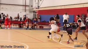 Michelle Shields at the GetMeRecruited Circuit Showcase @michelle_lynnae_shields  cred: @freemoneymedia_ | GetMeRecruited.com | Facebook