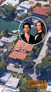 232K views · 786 reactions | Joe Jonas & Sophia Turner - Miami, Florida #houseofcelebs #california #losangeles #househunting #housedesign #house #design #celebrity #hollywood #news #entertainment #music #trendingnow #livineye #halloween | House Of Celebs | Facebook