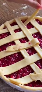 🍒 Cherry Cobbler Recipe (Fresh or Frozen Cherries) ✅ Ingredients: For the cherry filling: • 4 cups (about 600g) fresh or frozen pitted cherries • ½ cup (100g) sugar • 1 tbsp cornstarch • 1 tbsp lemon juice • ½ tsp vanilla extract (optional) • A pinch of salt For the cobbler topping: • 1 cup (125g) all-purpose flour • ¼ cup (50g) sugar • 1 ½ tsp baking powder • ¼ tsp salt • ½ cup (120ml) milk • ¼ cup (60g) unsalted butter, melted • Optional: ½ tsp cinnamon or nutmeg | Alice Recipes