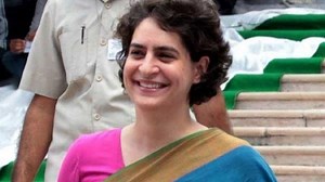 डेंगू से उबर रही हैं प्रियंका गांधी...