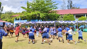 30K views · 623 reactions | Lagu Aster wamena papua 朗藍 | Kuligay Viral Papua | Facebook