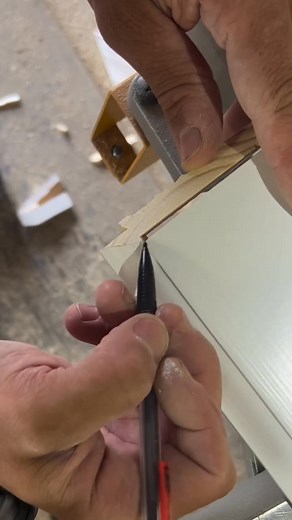 My way of coping baseboards. Follow along it’s super easy, you can definitely do it. Why cope - glad you asked. Coping adds room for error with inside corners that aren’t perfectly plumb | Roy Harlan