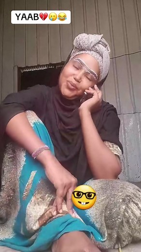 Maxamed Sabgaad: Qoraalka Madadaalada 😂