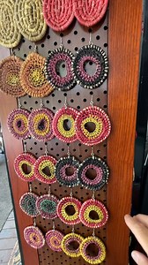 ✨ Pandanus Earrings – A Unique Fashion Statement ✨ Handwoven from natural pandanus leaves, our new colourful earring collection brings a bold, earthy touch to any outfit. With a range of vibrant hues and intricate designs, these lightweight pieces blend style with culture effortlessly. 🖼️ Now available at Readback Art Gallery. DM to grab your favorite pair! #PandanusEarrings #IndigenousFashion #HandwovenJewelry #ReadbackArtGallery | Readback Aboriginal Art Darwin