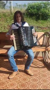 Obrigado amigo Leonardo Faot. Gaita pianada bem executado por este exímio gaiteiro do Paraná. | Rogério Bueno Locutor