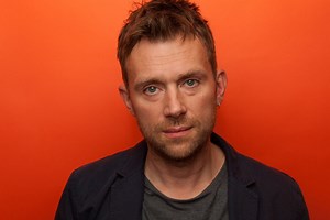 Damon Albarn estrena video para "Mr. Tembo"