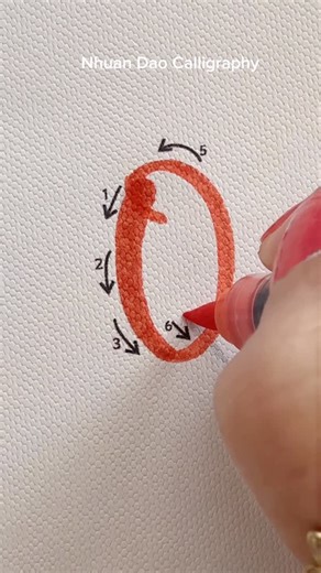 Nhuan Dao✨Calligraphy & Lettering❤️ on Instagram: "How to Write Letter Q - Easy Tutorial for Beginners Tip: Start where you are. Don’t wait to feel ready. Each line you write today makes tomorrow easier. Comment “ALPHABET” below and I’ll DM you the link to get your free worksheet. I’m using Karin Markers for this demo. #alphabet #nhuandaocalligraphy #learnlettering #learncalligraphy #letteringpractice #calligraphynsip"