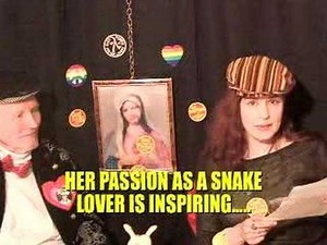 LESBIAN LOVES HER SNAKE
