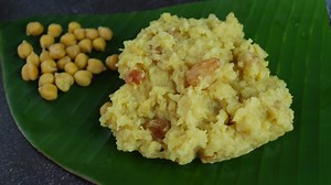 28K views · 117 reactions | Sweet pongal is a traditional sweet dish made with rice, moong dal, jaggery, ghee, nuts & raisins #Sweet #Pongal #recipe #ChakkaraPongal #SakkaraiPongal | South Indian Food | Facebook
