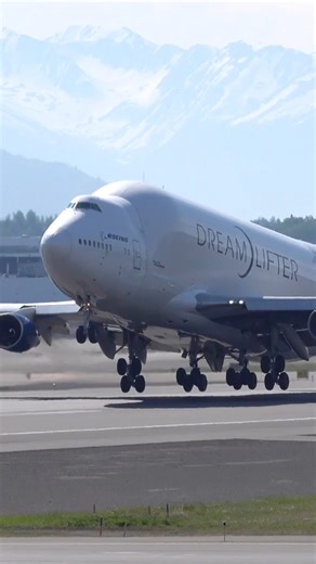 Dreamlifter at Anchorage #boeing #boeinglovers #airport #avgeek #planespotting | Just Planes