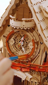 35K views · 130 reactions | Cuckoo Clock goes Christmas. Build & paint it to make this holiday extra special! | ROKR | Facebook