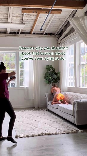 I mean, I really sat here for a minute thinking of reasons why you shouldn’t book that boudoir shoot and couldn’t come up with any soooo slide in my DMs babe and let’s get you booked. I would love to photograph you in our new Clarksville TN boudoir photography studio, not far from Nashville TN. All of my boudoir shoots include a prep guide with boudoir outfits ideas and inspiration, professional hair and makeup, a boudoir shoot with expert boudoir pose guidance from yours truly and a curated gal