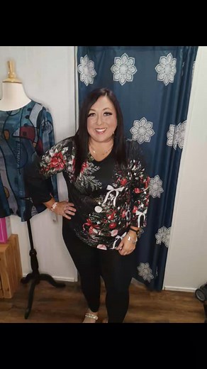 #Christmas #ShopSmall #shoplocal #westcommatexas #fallvibes #VillageShoppeWest #christmasmagic #christmasiscoming #readyforchristmas | The Village Shoppe