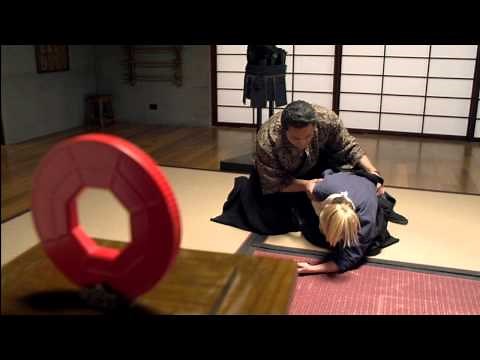 Super Samurai - Lauren Creates the Shiba Fire Disc | E20 Samurai Forever | Power Rangers Official