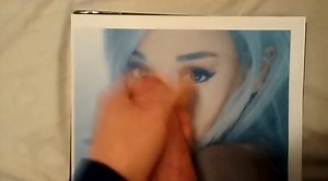 Ariana grande tribute