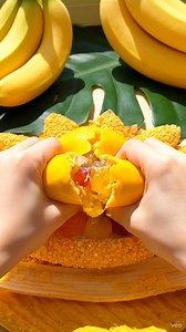 5.2K views · 68 reactions | Forbidden Fruit Squish ASMR: Ripping Open the Jelly Banana and Mango Cake! 省#ASMR #Satisfying #OddlySatisfying #Squish #FoodIllusion #Gelatin #SensoryPlay | Queen Of Asmr | Facebook
