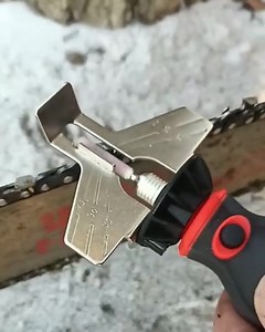 11 reactions | ️ Naostrzy nawet najbardziej TĘPE piły. Teraz SZLIFIERKA w cenie  kompatybilność ➜ nadaje się do ostrzenia większości pił łańcuchowych  wytrzymałość ➜ wysokiej jakości materiał zapobiega uszkodzeniom ✅ łatwość ➜ łatwe w użyciu Kliknij ➔ "KUP TERAZ"  | Vigoexpress | Facebook