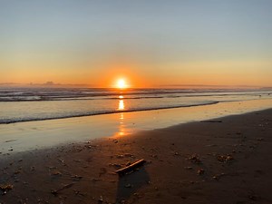 Peaceful summer sunsets at Navy Getaways Pacific Beach. Book your stay today, call 360-276-4414x2. #pacificbeachwa #navylifepnw #navylife #navygetaways | Navylife Naval Base Kitsap