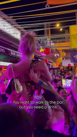 Cheers to the queers! 🍹 | Model Veit Alex