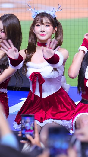 Lee Ju Eun 32 facebook.com/profile.php?id=61583530325993 www.tiktok.com/@lee.ju.eun32?_t=ZS-8zNhUgUlrKq&_r=1 Please give ❤️ Lee Ju Eun❤️ a sweet like or love and share ! #LeeJuEun #李珠珢 #이주은 #ai女神