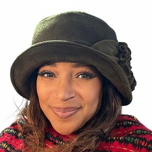 Cosy Fleece Cloche Hat for Women in a Vintage Style, Warm & Showerproof Too! Double Layer Forest Green Fabric, 1920s Brim With Flower Trim - Etsy UK