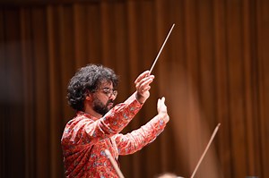 🎶 Bassem Akiki zaprasza na jutrzejszy koncert! Mozart | Rossini | Respighi 🎟️ bilety: https://tiny.pl/d1kl9 __ STRABAG Polska sponsor strategiczny sezonu | Filharmonia Pomorska im. I. J. Paderewskiego w Bydgoszczy