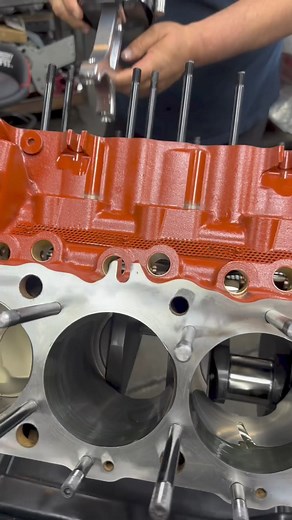 108K views · 795 reactions | Build features CP-CarrilloCHE Precision Inc.ARP Dart Machinery Stay tuned for the finished product on this 470 cubic inch #groseracing #groseoutyourmotor #engine #motor #enginebuild #build #assembly #shoplife #machineshop #enginebuilder #bigblock | Grose Racing Engines | Facebook
