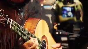 1.7K views · 32 reactions | Ahmet Aslan - Divane Gönlüm☺️ Divane Gönlüm Benim Bir Dala Konamadım Nice Derde Dayandım Bu Derde Dayanamadım Felek Beni Adım Adım Kovaladı Yaralandım Bilmem Feleğe Neyledim Ahmet Aslan | Türkü Tadinda | Facebook