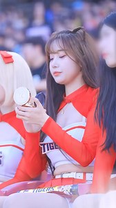 106 reactions | The cute cheerleader | Cat cheerleader 'class' Lee Ju-eun. | Lee Ju-Eun | Facebook