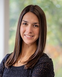Ashley Elizabeth Peters, Financial Advisor in Waltham, MA