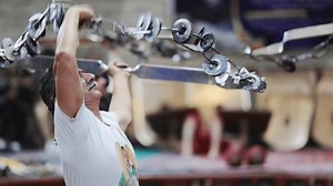 Gym traditionnel iranien, rituels Pahlevani et : vidéo de stock (100 % libre de droit) 3618738243 | Shutterstock